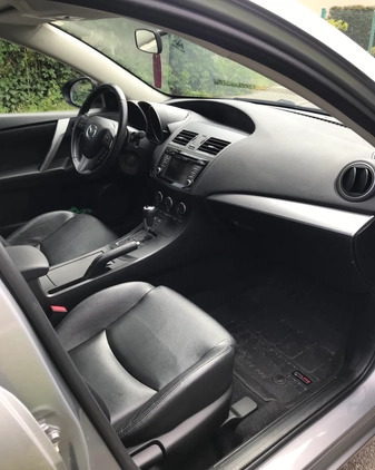 Mazda 3 cena 33900 przebieg: 115244, rok produkcji 2013 z Warszawa małe 211